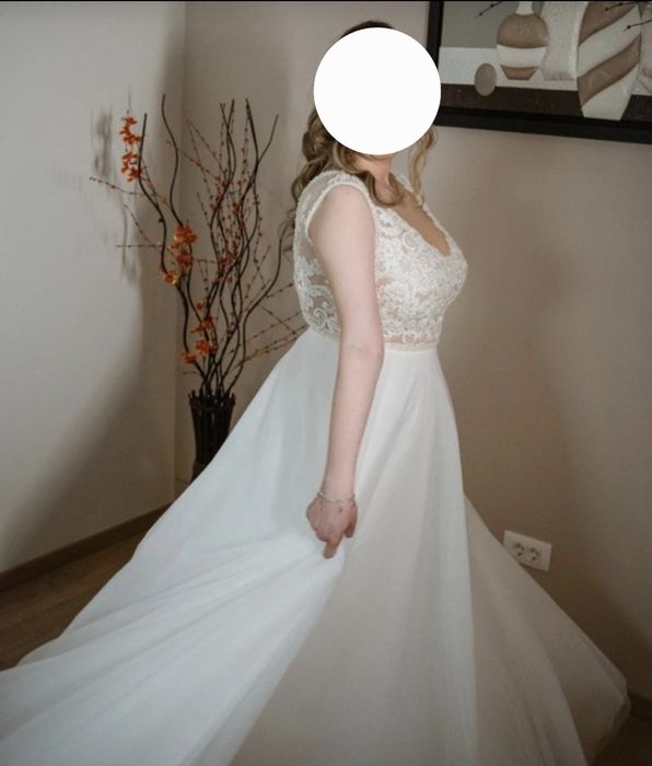 Vand rochie de mireasa
