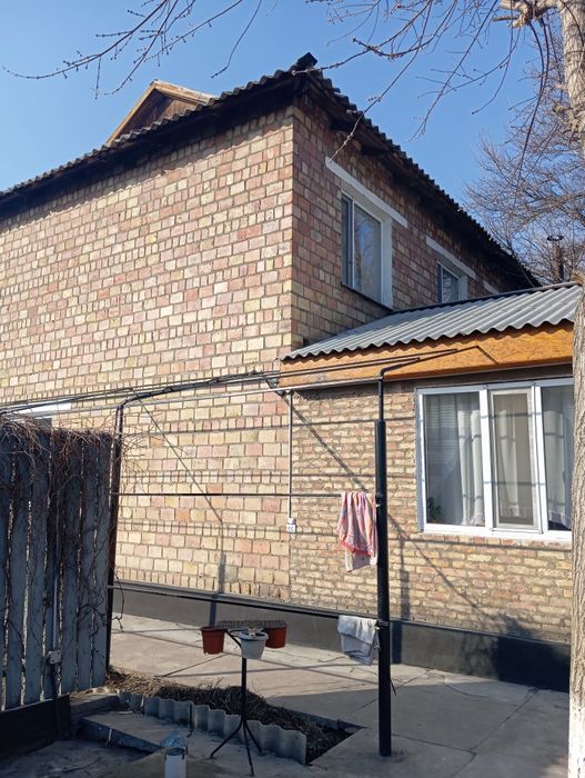 Двухэтажный котедж