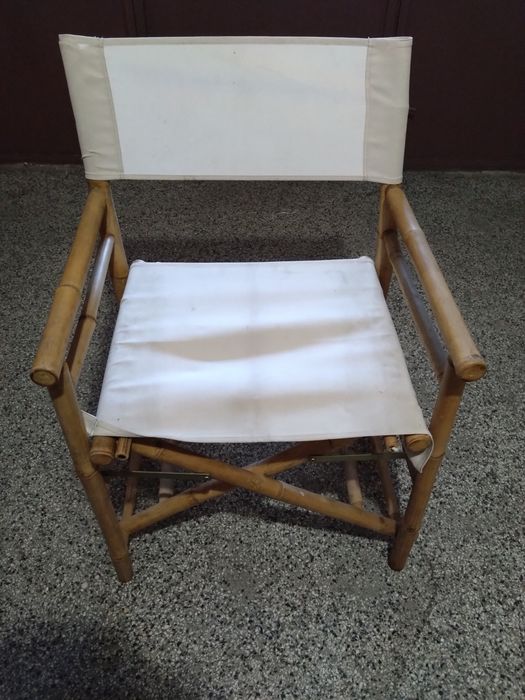 Бамбукови маси и столове