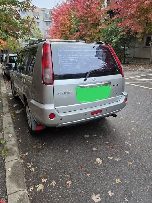 Vând Nissan x-trail t 30