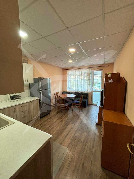 Дава се под наем Тристаен апартамент в Варна, Аспарухово - 70 кв.м за 550 € - Снимка #2