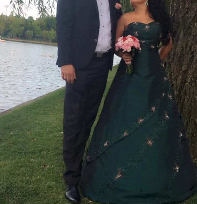 Rochie  de ocazie soacra/nasa marimea l