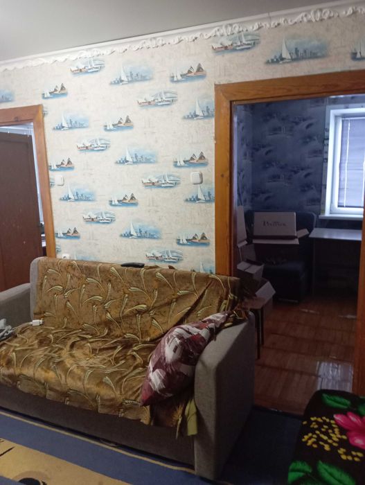 Квартира трёхкомнатная.