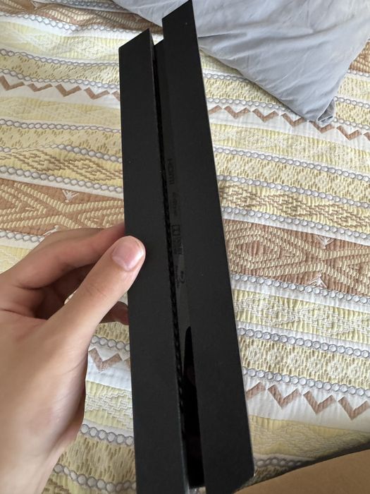 PlayStation4Fat CUH-10xx