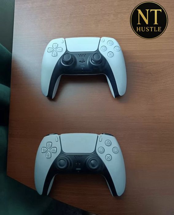 Продам пс5 срочно