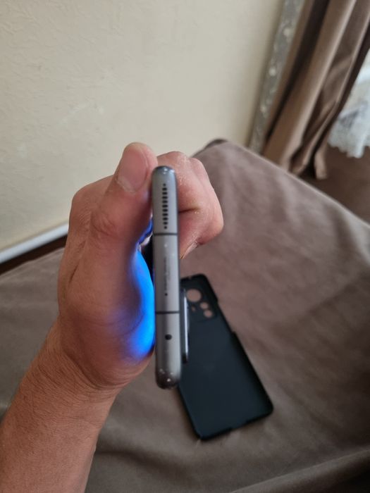 Xiaomi 12 pro 8/256 Flagman