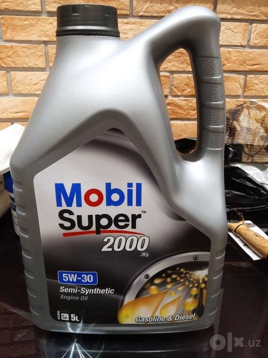 Моторное масло Mobil super 2000 5W30
