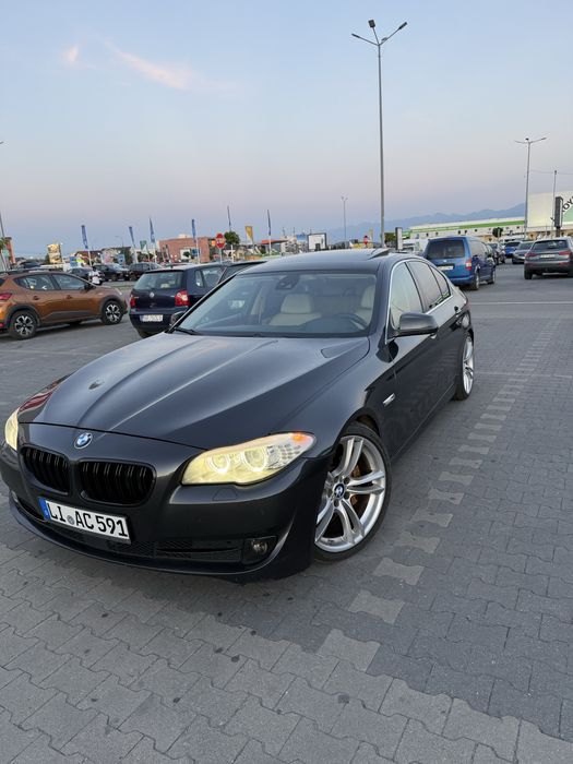 BMW 530d F10 • 3.0d 245 CP • ZF 8HP • HUD • Distronic • Suspensie Adaptivă • 2011