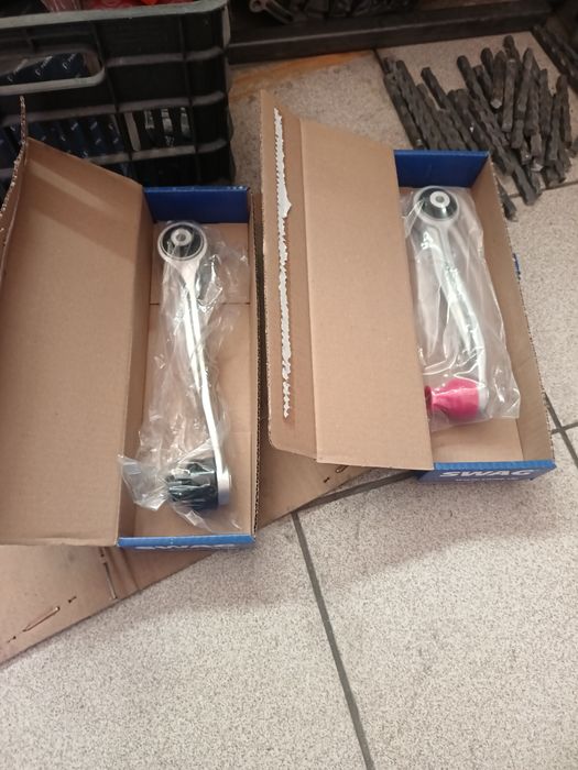 Комплект Горни носачи за ауди А 5