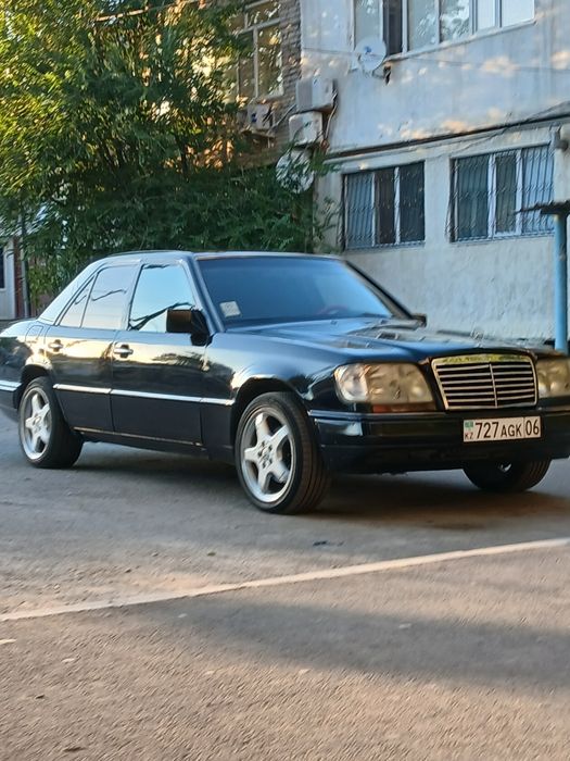 Мерседес 124 Е280