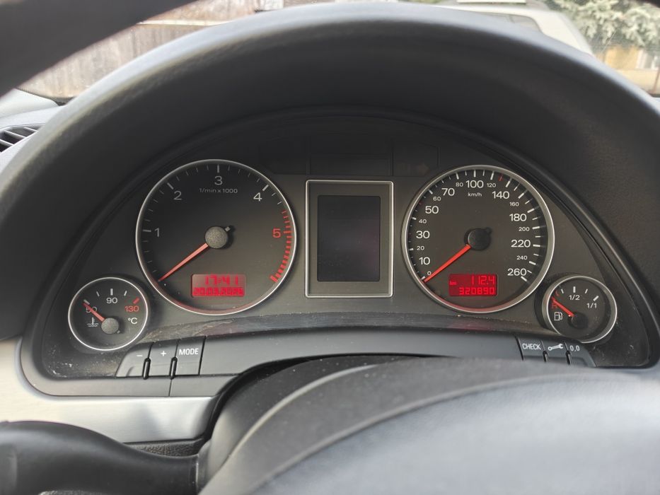 Vând Audi A4 2.0 - 2008