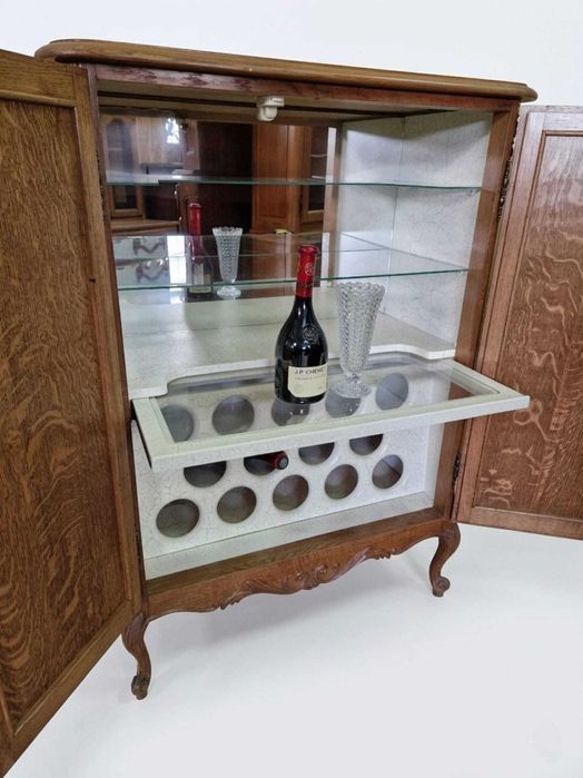Френски бар-шкаф за напитки от бял дъб в стил "ЛУИ XV"
