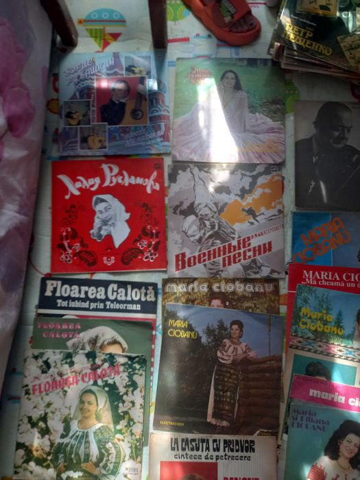 Discuri vinyl de vanzare