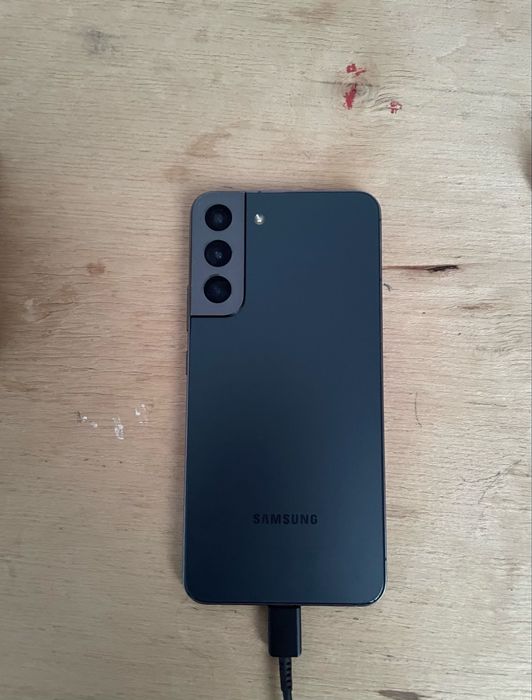 Samsung galaxy s22+ 128 гб