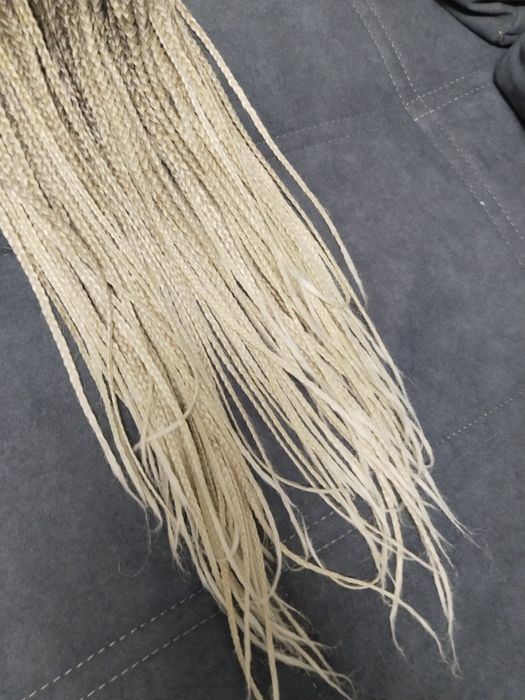 Продам ДЕ КОСЫ (афрокосы)