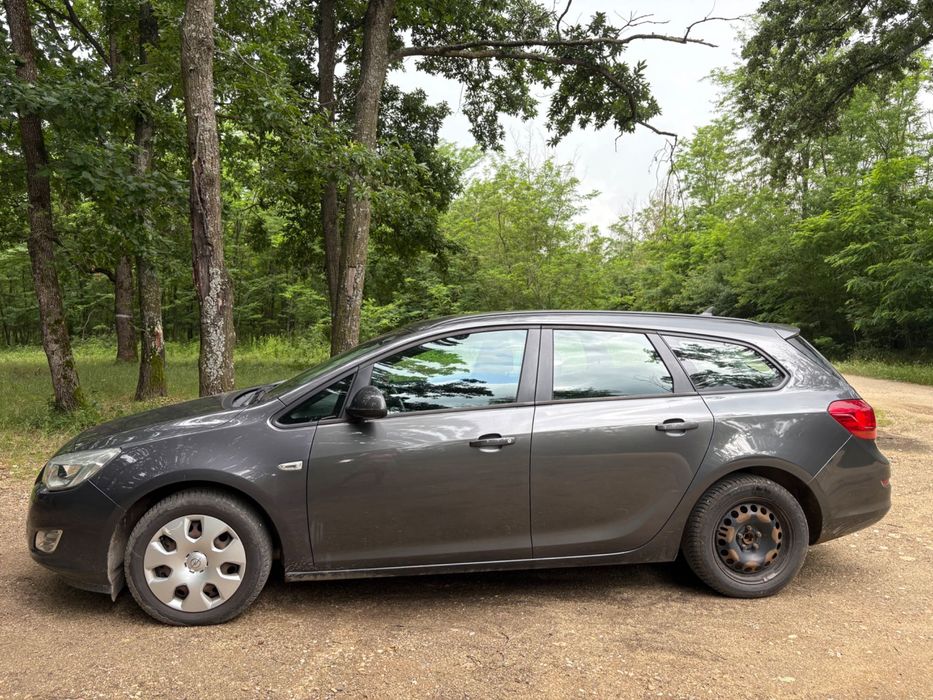 OPEL Astra 2011 — imagine 4