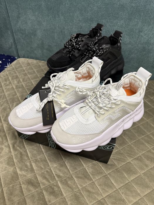 Versace Chain Reaction