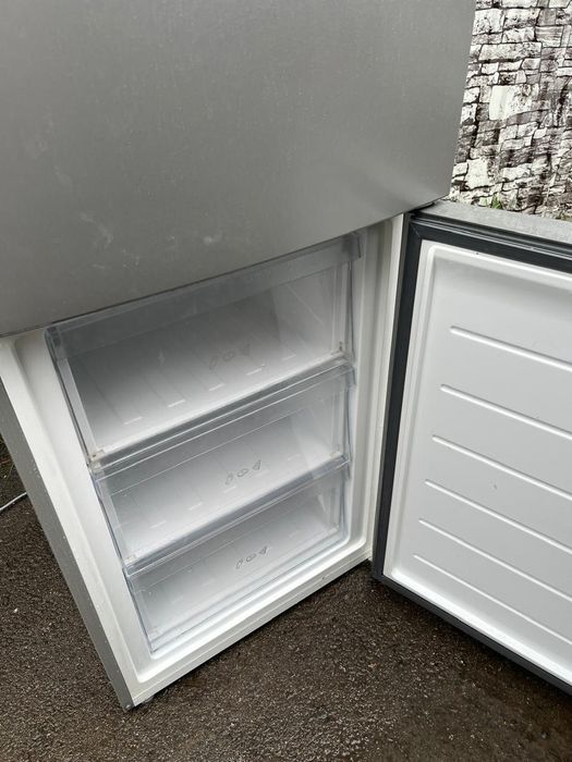 Продам в рассрочку холодильник Haier