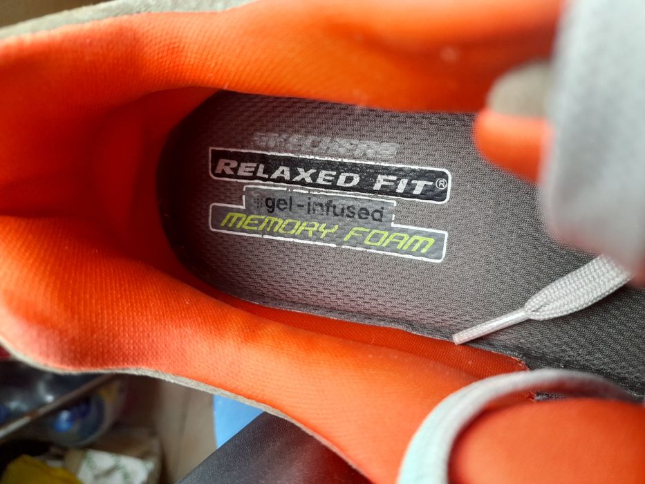 Маратонки Skechers Flex Gel  Номер 44 . Стелка 28,5 см.