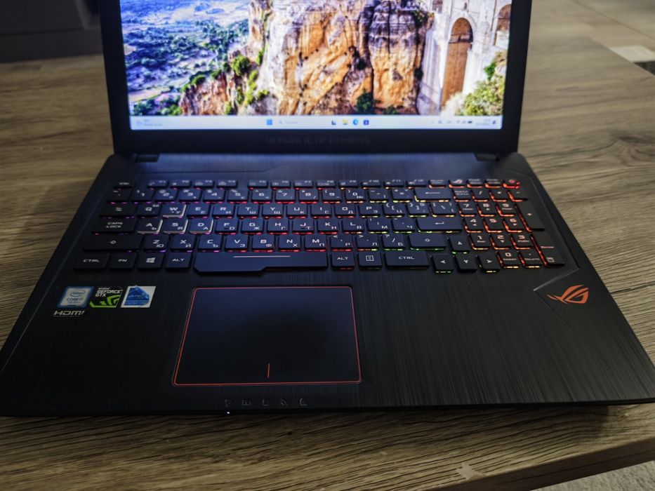 Asus ROG GL553  i7 /16gb ddr4 / GTX 1050ti / 512nvme,  1tb hdd.