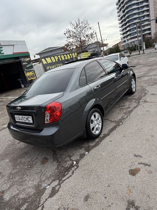 Jentra aftamat arenda vikub