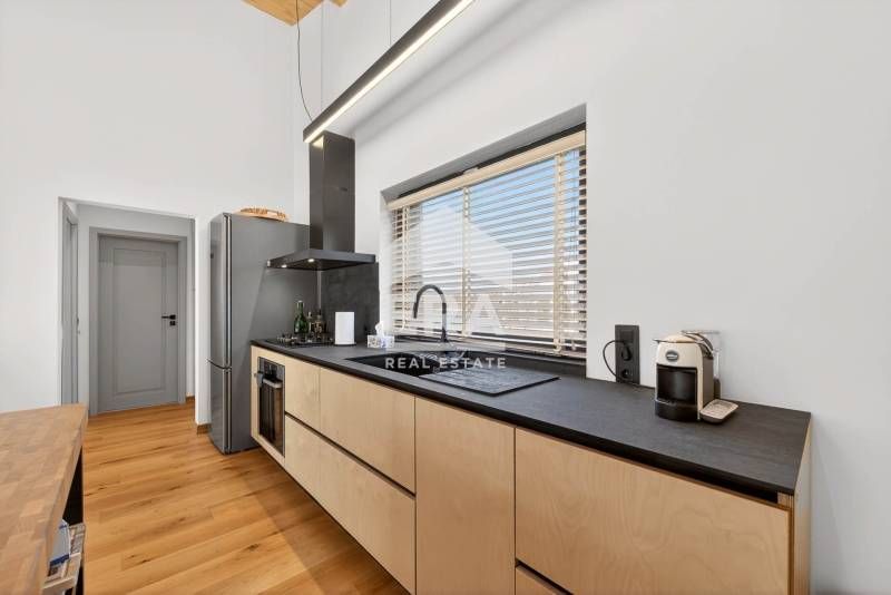 Продава се Къща в с. Куманово, Област Варна - 65 кв.м за 1640 €/кв.м - Снимка #9