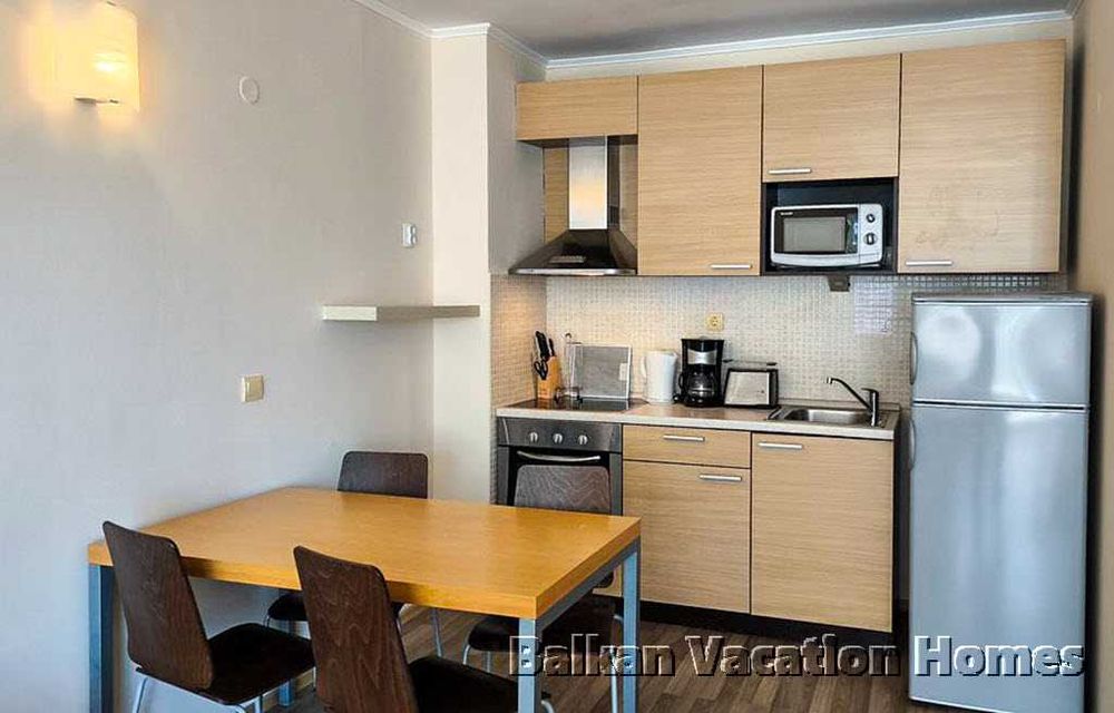 Продава се Двустаен апартамент в Обзор - 75 кв.м за 1236 €/кв.м - Снимка #3