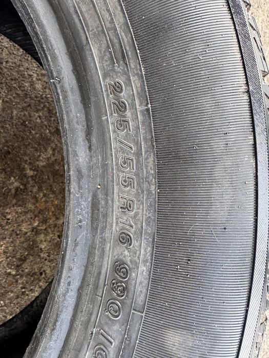 Продаеться шины