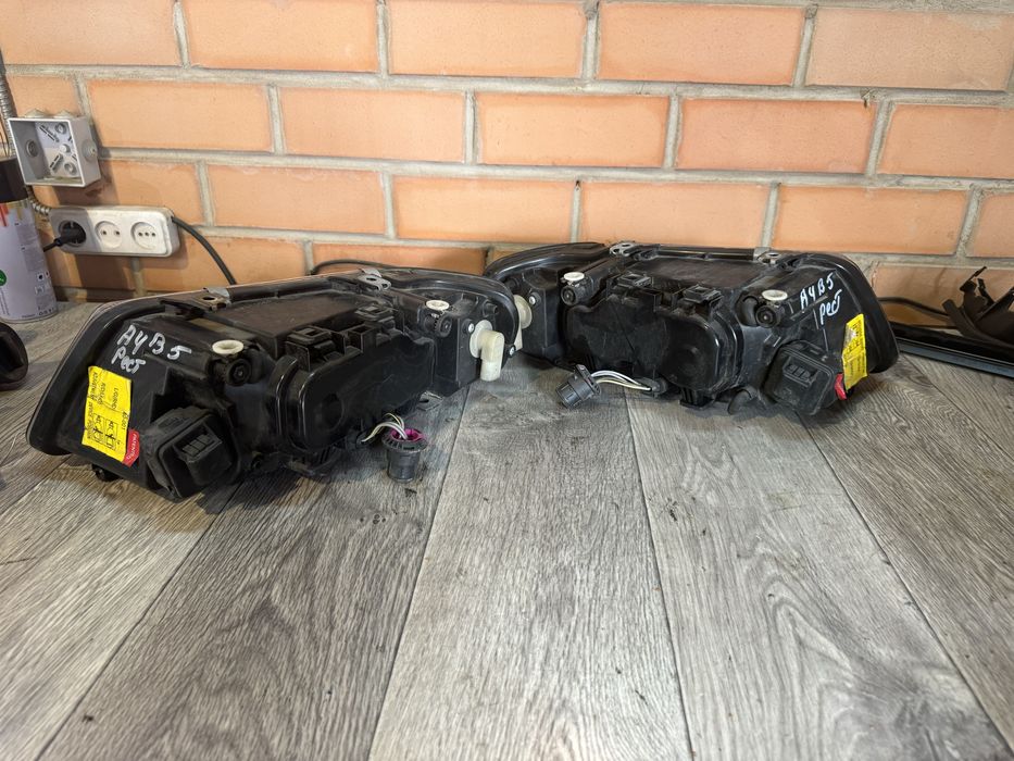 Фары Ауди А3 8L рест