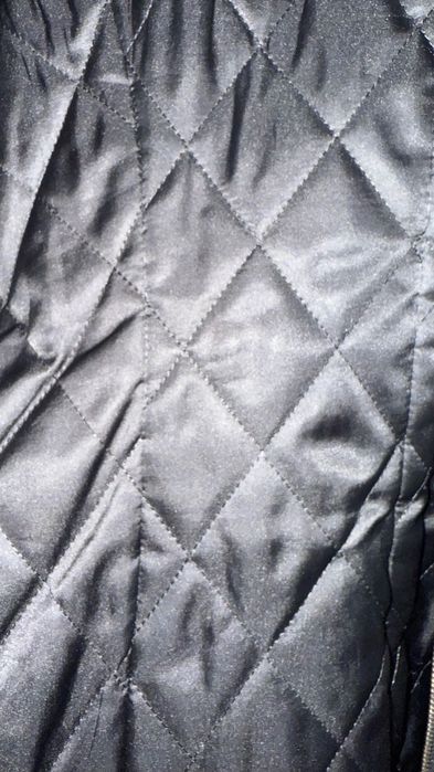 Кожаная женская куртка