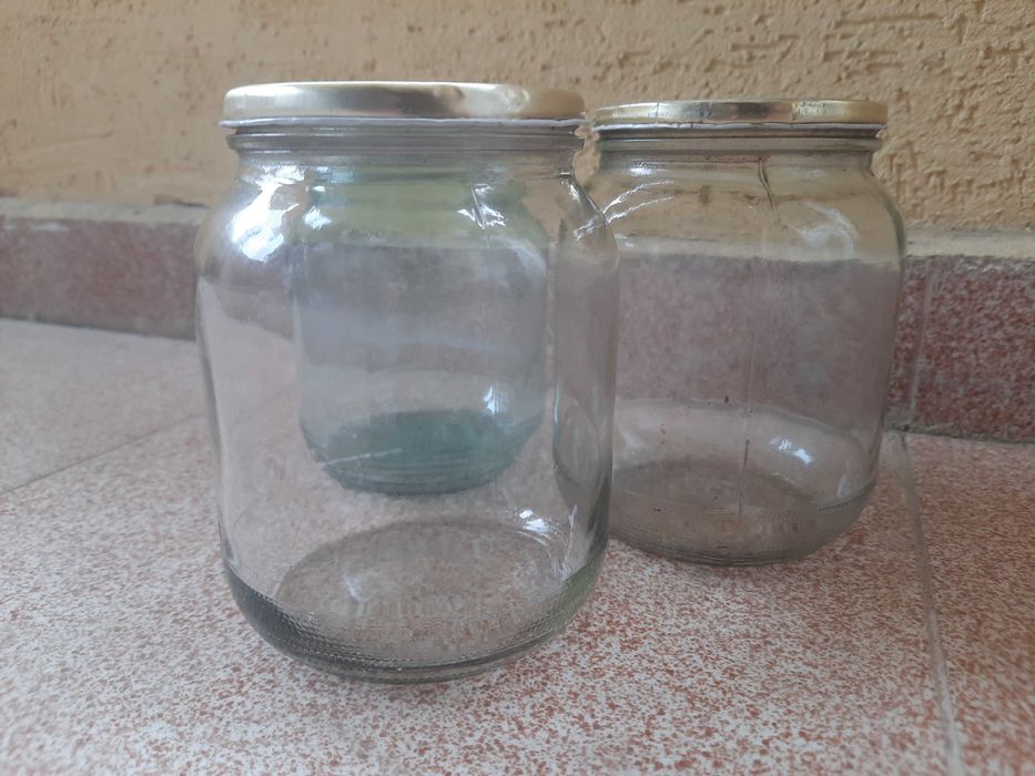 Стъклени буркани Омния- големи  и  на винт 720 мл.