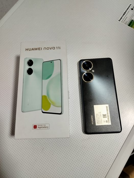 Huawei nova11i  telfoni sotiladi