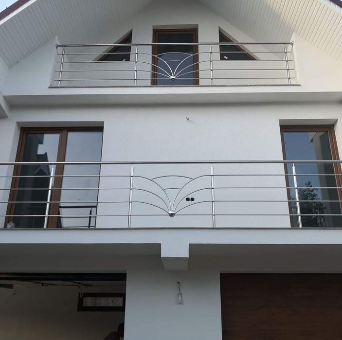 Confecționez balustrade, porți,garduri și copertine din inox și fier