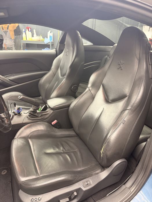 Peugeot RCZ 1.6 156 THP