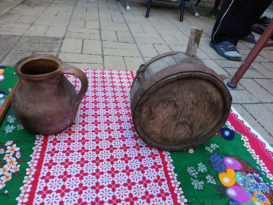 Старинна бъклица и Стоуна
