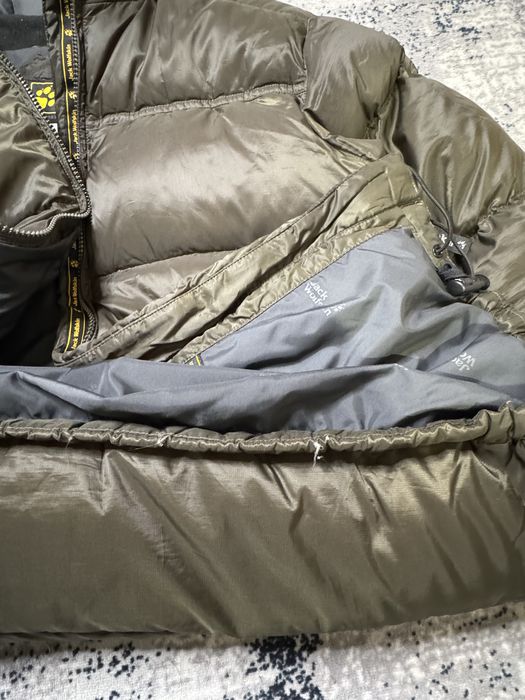 Jack wolfskin down jacket L- size зимно пухено яке