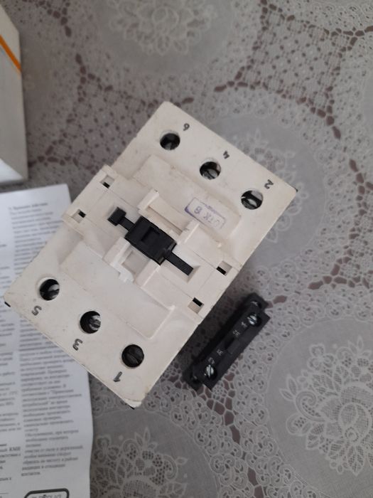 Контактор электромагнитный