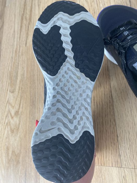 Дамски маратонки NIKE