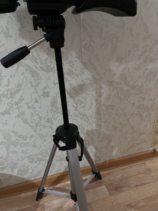 Видео-камера SONY