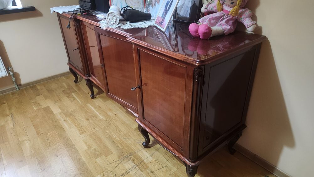Продам  антиквариат, комод производство Румыния
