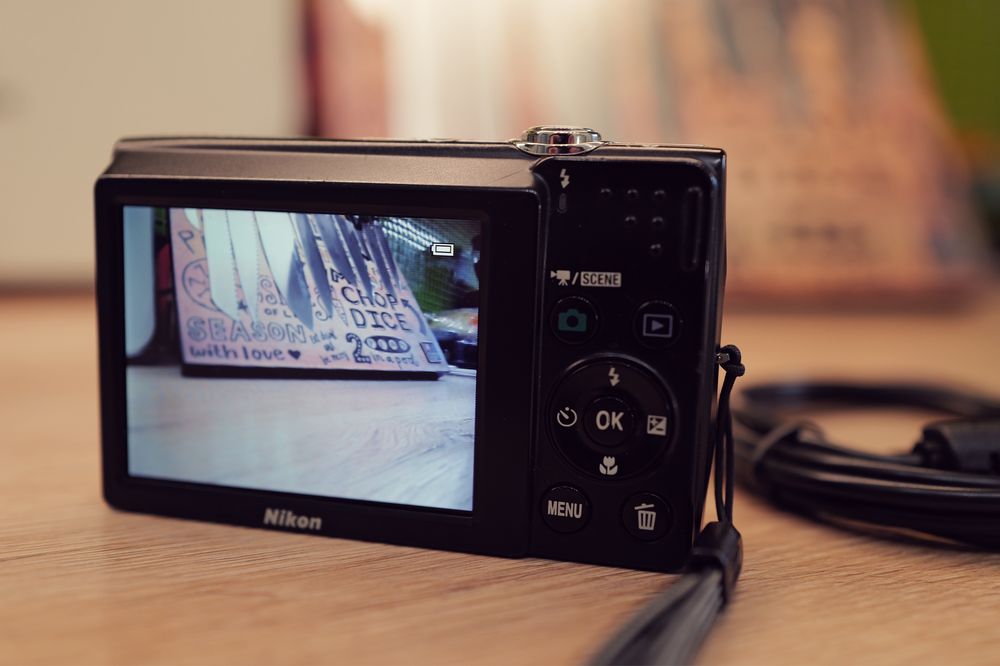 Aparat foto Nikon Coolpix S2500 incarcare USB 12Mp Data Ora ITP