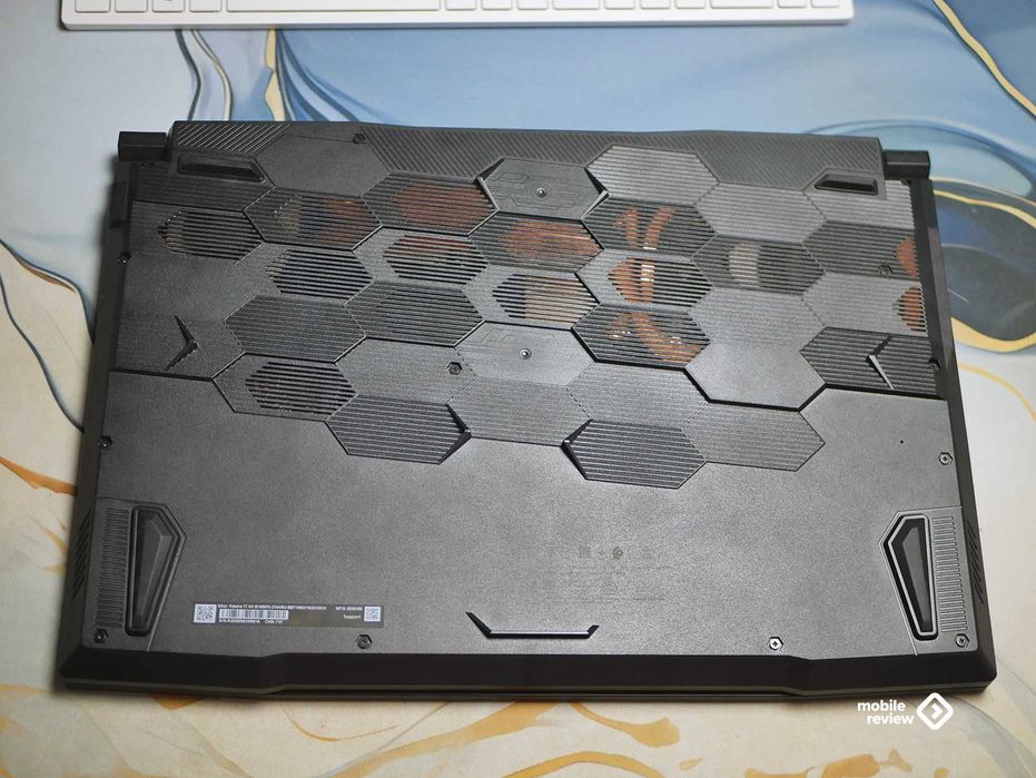 Новый ноутбук MSI Katana 17 HX B14WFK