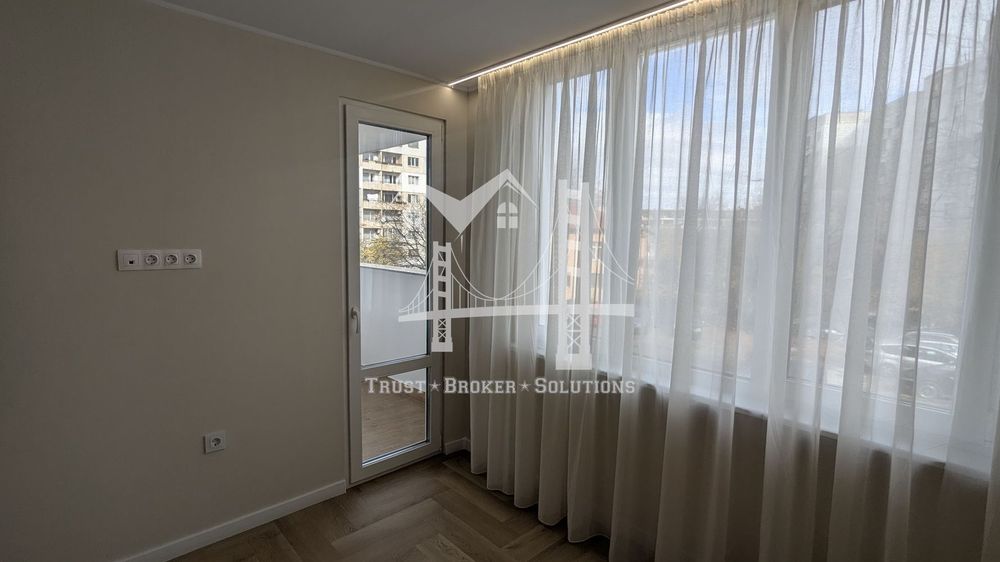 Продава се Двустаен апартамент в София, Редута - 68 кв.м за 3515 €/кв.м - Снимка #9