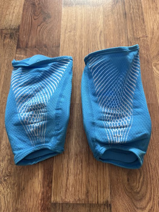 Сини футболни кори Nike Protegga – отлична защита