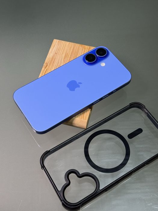 iPhone 16 Ultramarine 128 GB 91% ca nou !