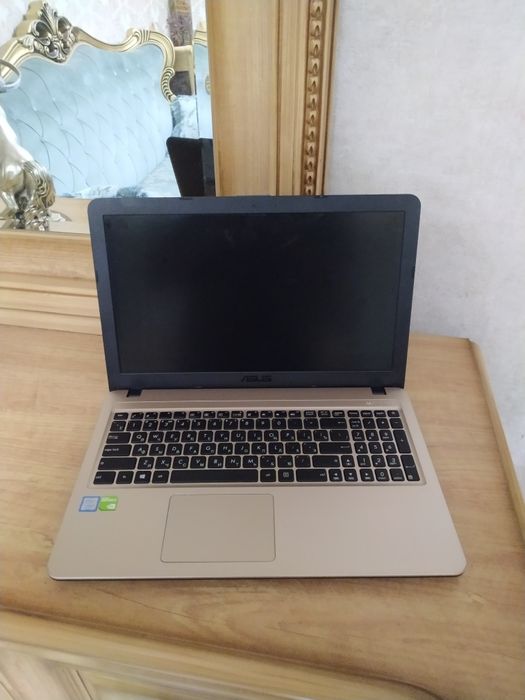Ноутбук Asus x540ub. Windows 10