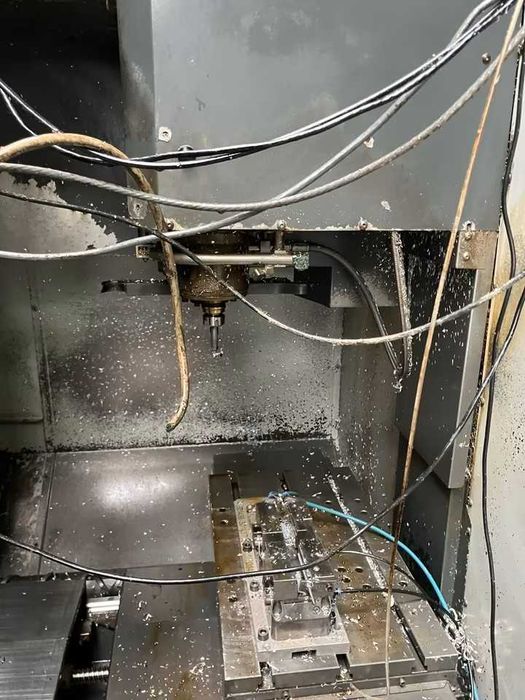 Haas DT-1 е вертикален CNC обработващ център