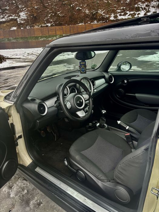 Mini cooper  1.6
