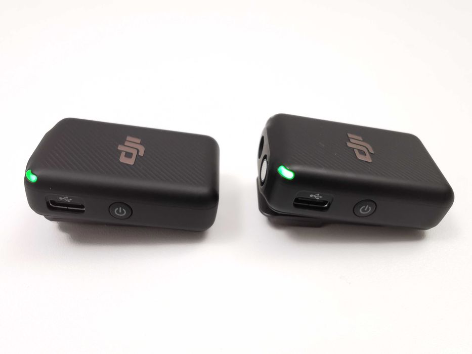 DJI Mic (2 TX + 1 RX + Charging Case) система от микрофони и подарък калъф за съхранение и транспортиране