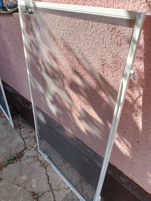 Plase de geam 2 mici și 2 mari